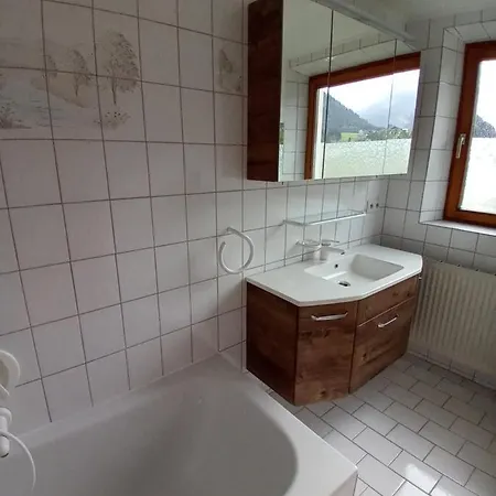 شقة Ferienwohnung Weiss *